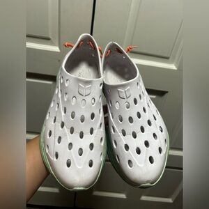 Kane Revive Unisex Shoes White Lunar Rock Speckle Vented Rubber M 6 W 8